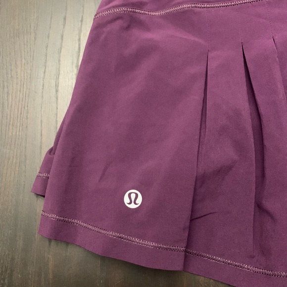 Lululemon Circuit Breaker Skirt (Regular)
Darkest Magenta - Picture 5 of 5